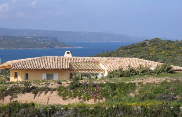 VILLA AGNES - sleeps 10 - Sant'Amanza - BONIFACIO